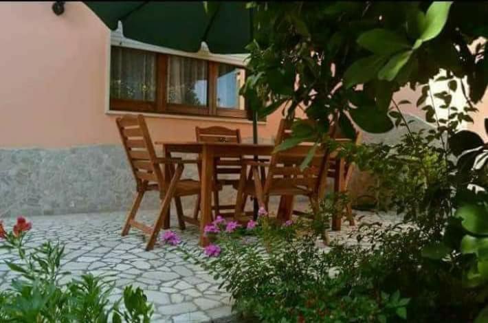 La Casina Di Vanni - Casa Vacanza Nel Cuore Del Salento 奥尼萨诺 外观 照片